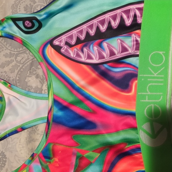 Women's Ethika sports bra size L - Picture 2 of 5